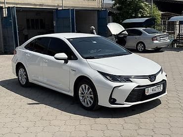 усилитель камри: Toyota Corolla: 2022 г., Вариатор, Гибрид, Седан — 2