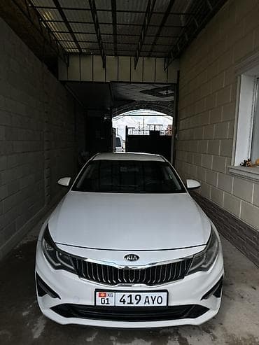 Kia K5: 2018 г., 2 л, Автомат, Газ, Седан