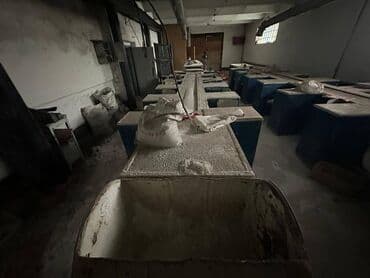 парикмахерские оборудование: Продаю 2000 м² — 6