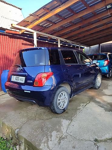 телешка для авто: Toyota Ist: 2003 г., 1.3 л, Автомат, Бензин, Хэтчбэк — 5