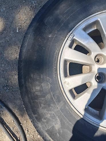 65: Шины 265 / 65 / R 17, Лето, Б/у, Внедорожные (АТ/МТ), Bridgestone — 4
