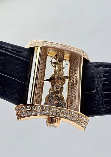 нари: Corum Golden Bridge – эксклюзивные швейцарские часы с линейным — 2
