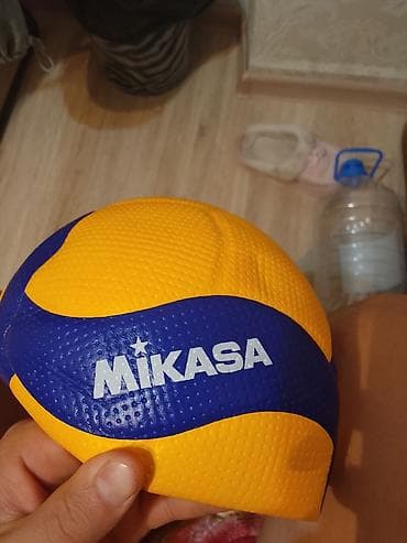 волейбольные мячи: Волейбольный мяч Mikasa V200W - Официальный игровой мяч FIVB — 2