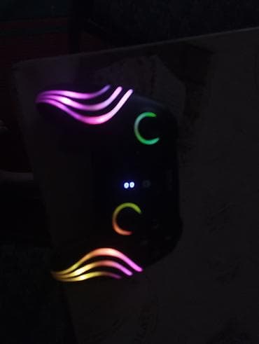 джойстик блютуз: Игровой геймпад с RGB‑подсветкой - Корпус: эргономичная форма — 5