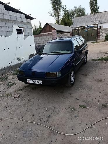 Volkswagen Passat: 1989 г., 1.8 л, Механика, Бензин, Универсал — 1