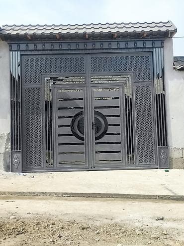 Металлические въездные ворота с декоративными элементами. Ворота at lalafo.kg Металлические въездные ворота с декоративными элементами. Ворота