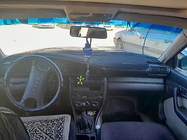 куплю электро инструмент: Audi 100: 1991 г., 2.3 л, Ручные, Бензин, Седан — 4
