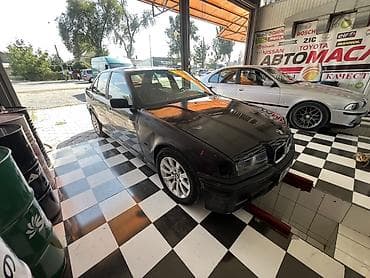 BMW 3 series: 1991 г., 2.5 л, Кол менен иштөөчү, Бензин, Седан