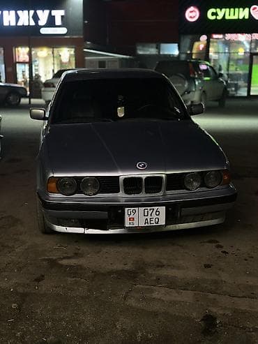 subaru outback 2012: BMW 5 series: 1993 г., 2.5 л, Механика, Бензин, Седан — 10