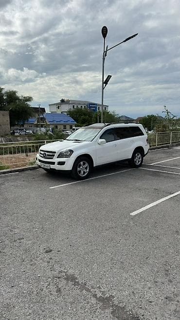 бампе: Mercedes-Benz GL-Class: 2006 г., 4.7 л, Автомат, Газ, Внедорожник — 1