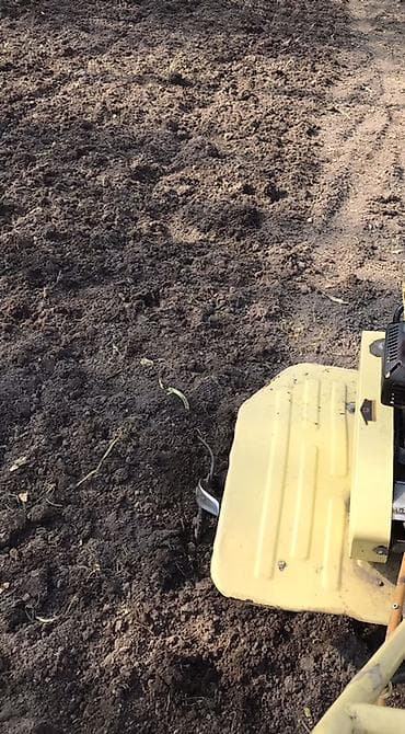 требуется it: Услуги мотоблока с выездом. Что делаем: - Фрезерование и рыхление — 5