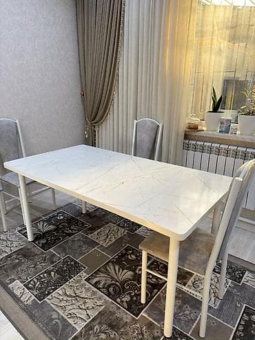 small table: Кухонный стол и стул, Б/у, Платная доставка, Самовывоз, цвет - Белый — 2