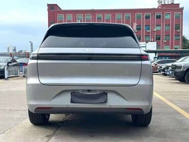 цены на электромобили в бишкеке: Lixiang L6: 2024 г., Внедорожник — 12