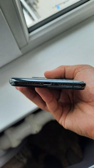 a 51: IPhone 11 Pro Max, 256 ГБ, Черный, Чехол — 9
