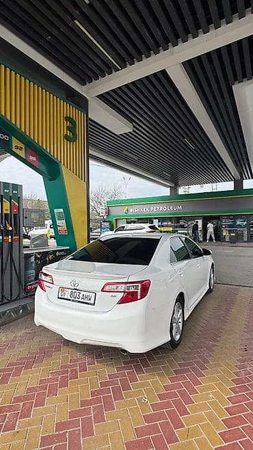 leksus es: Toyota Camry: 2014 г., 2.5 л, Автомат, Бензин, Седан — 4