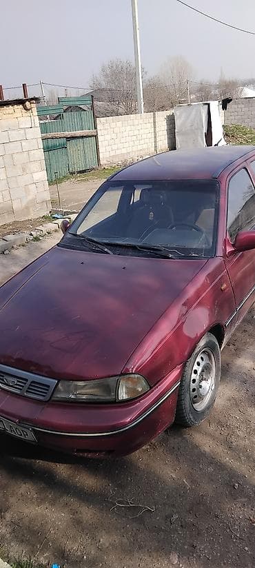 Daewoo Nexia: 2008 г., 1.5 л, Механика, Бензин, Седан