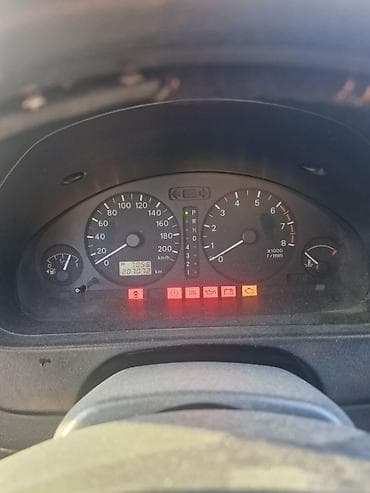 Транспорт: Mitsubishi Space Star: 2002 г., 1.6 л, Автомат, Бензин, Хэтчбэк — 3