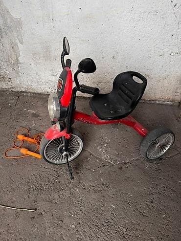 Детские велосипеды: Продам детские велосипеды, маленький полностью рабочий в хорошем — 4