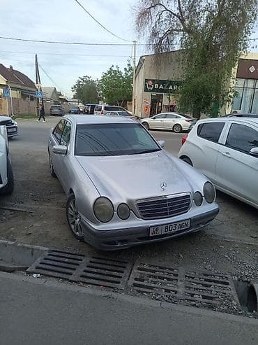 Mercedes-Benz E-Class: 2001 г., 2 л, Механика, Бензин, Седан
