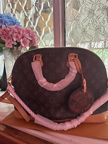 forerunner 965: Сумка Louis Vuitton Alma BB/PM (иконический силуэт). -30-26 см - — 1