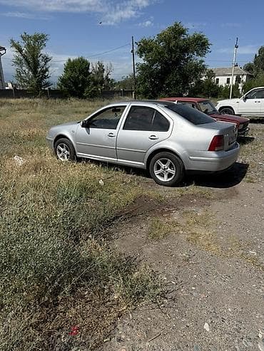 колонный: Volkswagen Bora: 2000 г., Бензин, Седан — 1