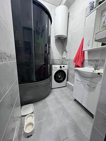 Недвижимость: 3 комнаты, 85 м², 4 мкр 1 этаж — 4