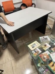 помошник стол: Комплект офисной мебели, цвет - Серый — 30