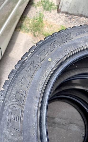 bridgeston: Шины 225 / 65 / R 17, Зима, Б/у, Комплект, Внедорожные (АТ/МТ), Япония, Bridgestone — 4