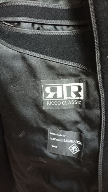 Продаю Кашемировое мужское пальто, носил сезон. Размер 60-62 at lalafo.kg Продаю Кашемировое мужское пальто, носил сезон. Размер 60-62