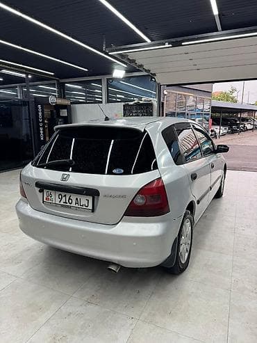 горит срочно: Honda Civic: 2002 г., Хэтчбэк — 2