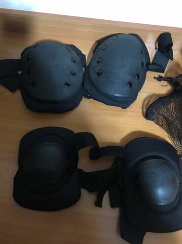 заказать футбольную форму со своей фамилией и номером: Наколенники, подлокотники комплект — 1