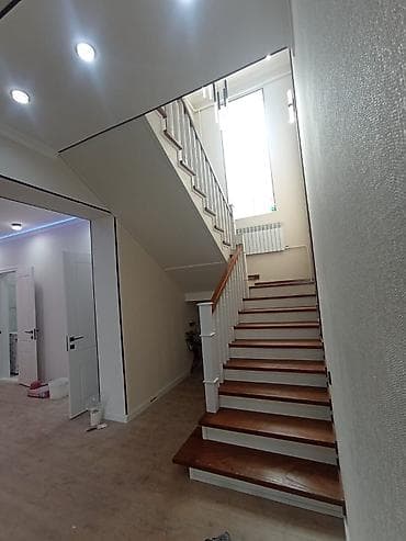 Деревянная лестница Для дома, Стиль: Хайтек