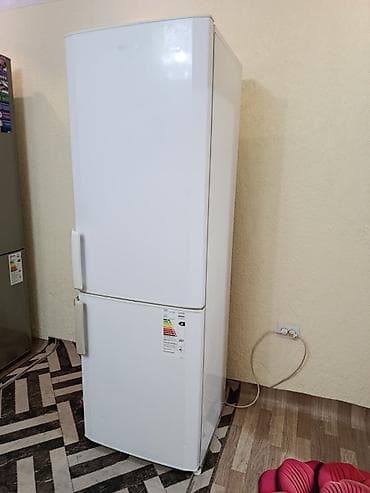холодильник малинки: Холодильник Beko, Б/у, Двухкамерный, De frost (капельный), 60 * 190 * 60 — 3