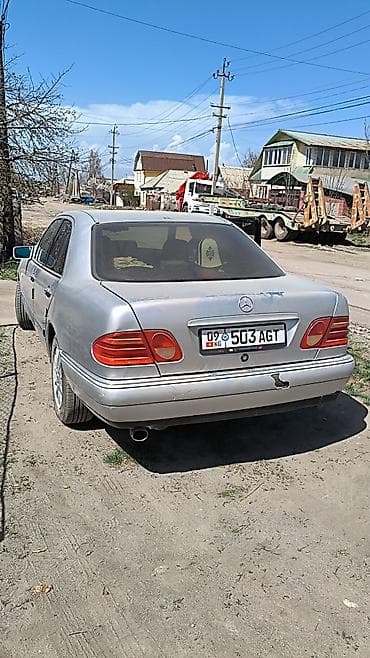 step: Mercedes-Benz E-Class: 1995 г., 2.3 л, Ручные, Бензин, Седан — 6