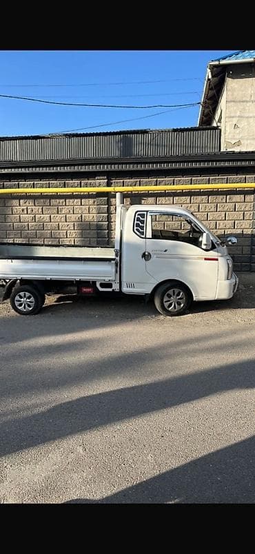 вольво грузовой: Hyundai Porter: 2023 г., Типтроник, Дизель, Универсал — 2