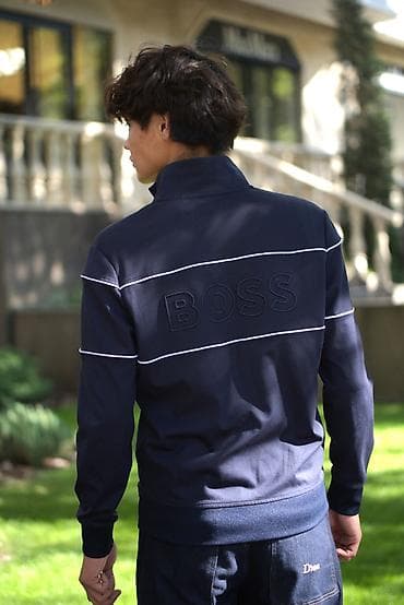 мусулманский одежды: **Оригинальный мужской кардиган HUGO BOSS — 100$** Продаю — 5