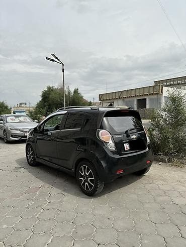 спарк двери: Chevrolet Spark: 2014 г., 1 л, Автомат, Бензин, Хэтчбэк — 4