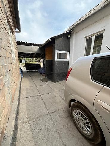 Продажа домов: 🏡 **Продаётся дом в г. Бишкек (Нижняя Ала-Арча)** 🛏️ 3 комнаты 📐 — 3