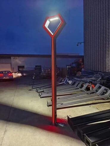 садовые светы: Уличные световые опоры с LED-освещением (декоративные светильники) - — 7