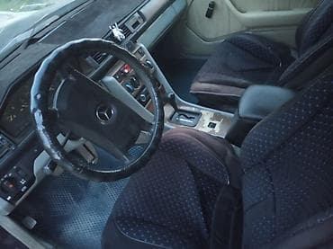 продажа мотоциклов бишкек: Mercedes-Benz C-Class: 1989 г., 2.5 л, Автомат, Бензин, Седан — 3
