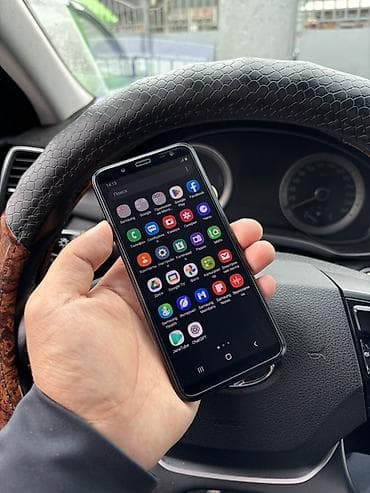 tab s: Samsung J600, Б/у, 32 ГБ, цвет - Черный, 2 SIM — 1