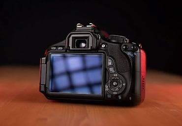 cd card: Зеркальная камера Canon EOS 600D с кит-объективом Canon EF-S 18–55mm — 2