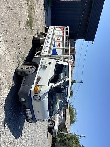 Hyundai Porter (бортовой малотоннажный грузовик) - Кабина: 2‑местная — 6