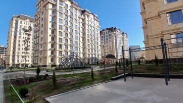 3 бөлмө, 137 м², Элитка, 10 кабат, ПСО (өзү оңдоп түзөтүп бүтүү үчүн)