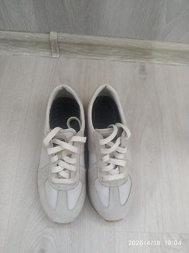 mini melissa: Ботасы кожа+ плащевка,лёгкие очень удобные,сост отл.36 размер — 7