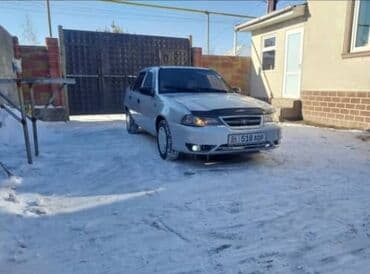 Daewoo Nexia: 2010 г., 1.5 л, Механика, Бензин, Седан