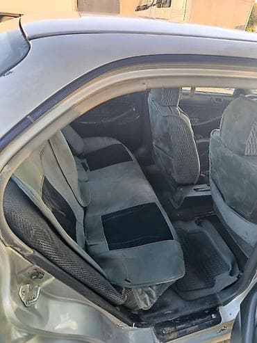 Продажа авто: Honda Civic: 1996 г., 1.6 л, Автомат, Бензин, Седан — 4