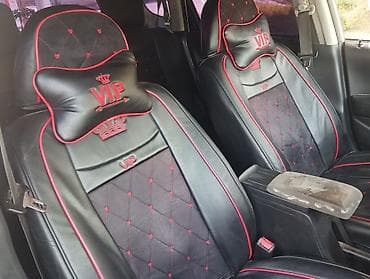 Транспорт: Honda Fit: 2004 г., 1.3 л, Автомат, Бензин, Хэтчбэк — 6