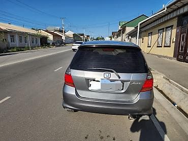 taiota levin: Honda Jazz: 2004 г., Автомат, Бензин, Хэтчбэк — 2
