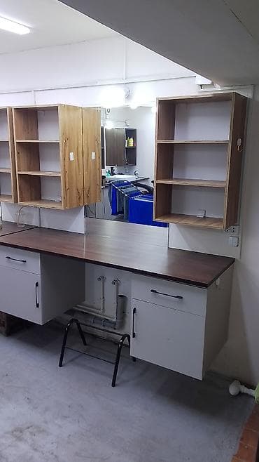 Оборудование для салонов красоты: Комплект оборудования для парикмахерской/барбершопа. В состав входят — 3